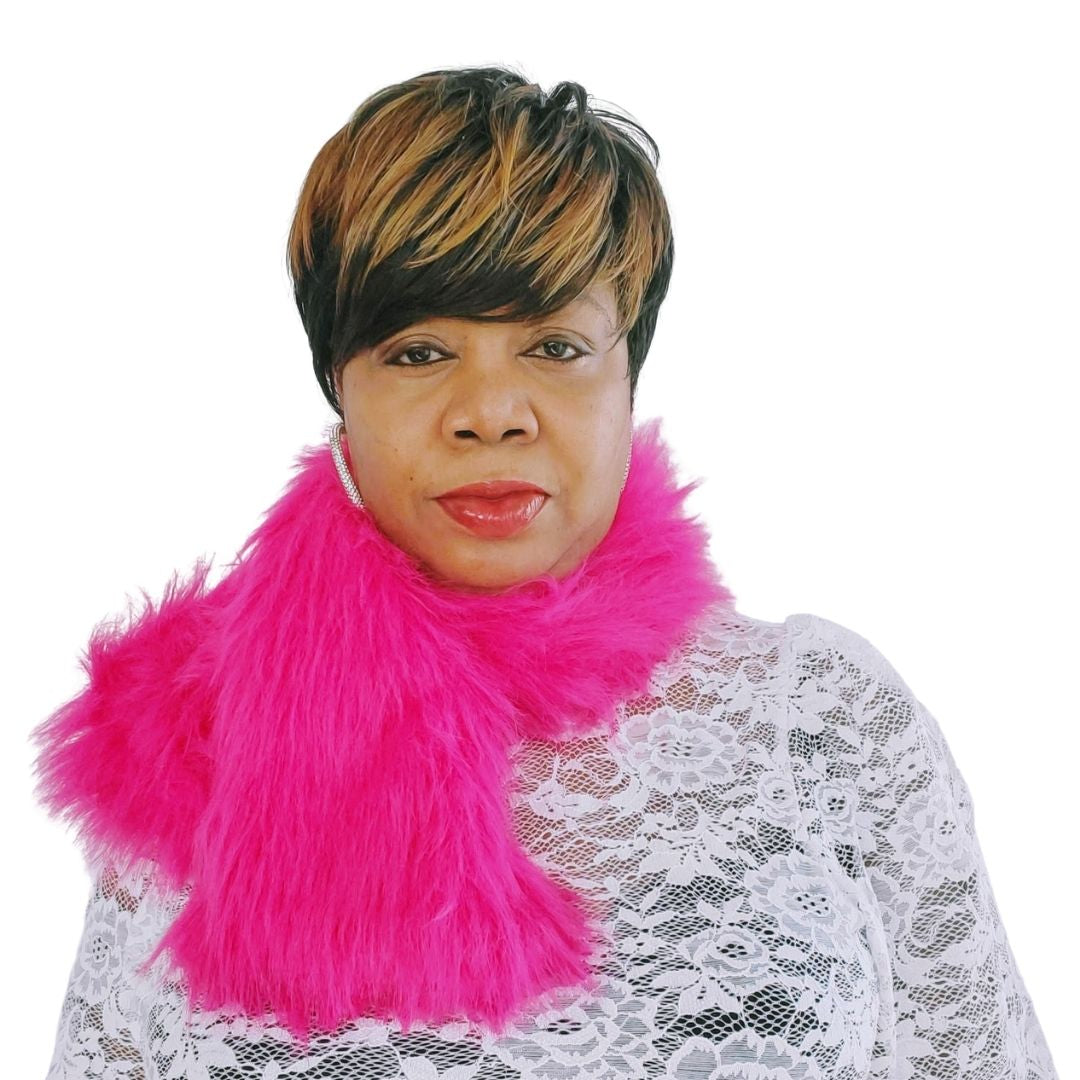 Short Fuschia Faux Fur Pull Through Scarf